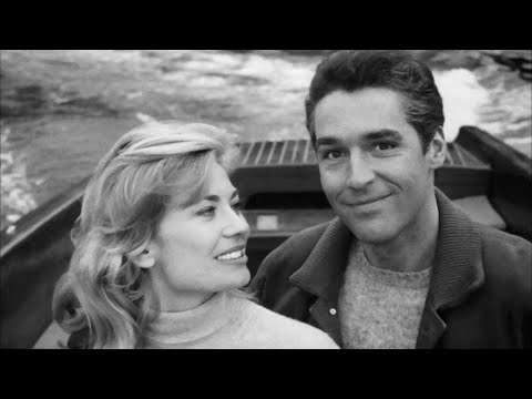 OSS 117 se déchaîne (1963) « Hully-Gully » by Michel Magne