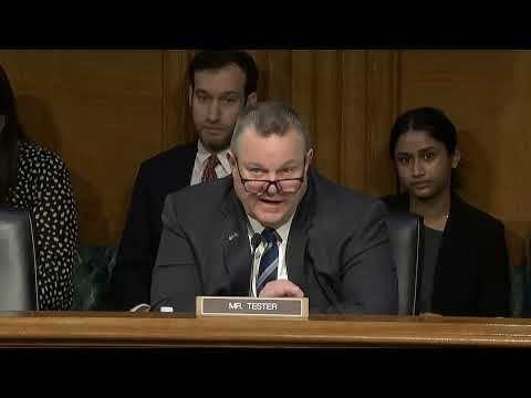 At Hearing, Tester Questions Why Regulators Failed to ‘Drop the Hammer’ on Silicon Valley Bank