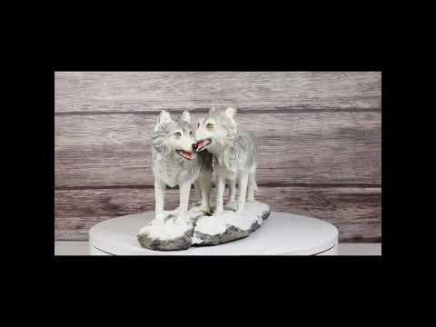 Winter Woodlands Moon Twilight Romance Arctic Snow Wolf Couple Figurine 11.5"L