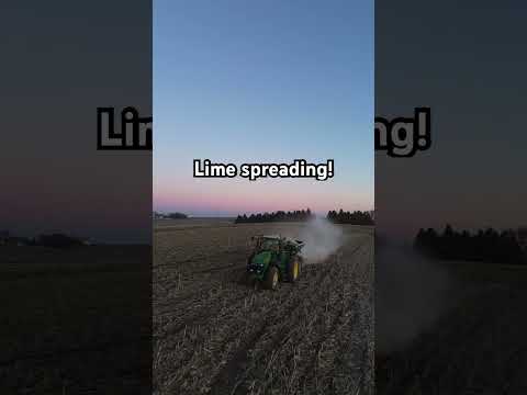 Spreading lime!!! #fyp #farmer #farming