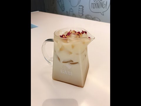 紅龍奶茶Oolong Black Milk Tea