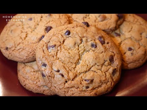 Big Chewy Chocolate Chip Cookies | Soft & Chewy Chocolate Chip Cookie Recipe