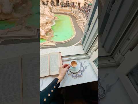 The prettier the view the tastier the coffee ☕️🫶🏻 #rome #trevifountain #hotel