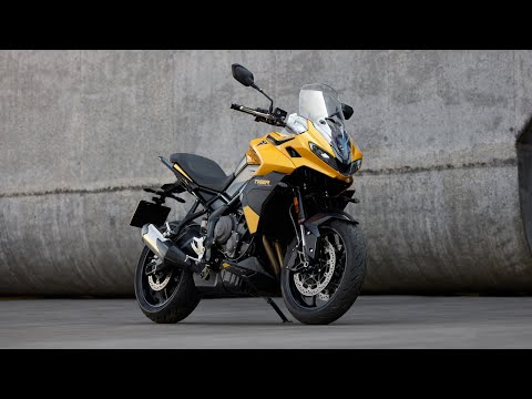 All New 2025 Triumph Tiger Sport 800 revealed! Walkaround and Driving