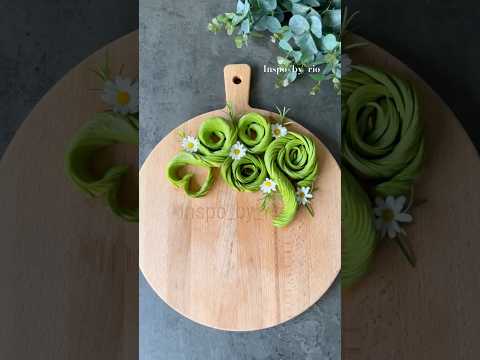 How to Make Avocado Flowers garnish Step-by-Step Tutorial✨Easy avocado rose decoration ✨#shorts