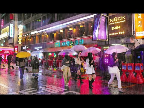 Crowded GANGNAM Rainy Day Saturday Night Walk, Seoul Gangnam Travel Walker.