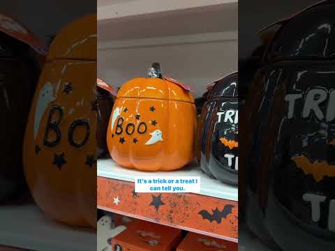 Checking out Halloween decor in B&M for the first time 🎃