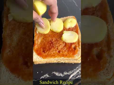 Yummy Sandwich Recipe😋 https://youtube.com/@monikarecipes1760#shorts#shortsvideo#youtubeshorts