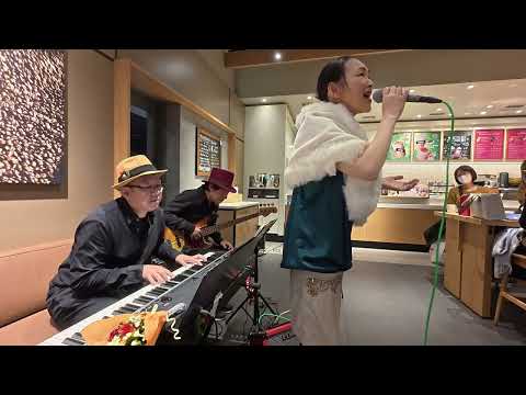 White Christmas / kijibato @starbucks soracity(2024.12.25)