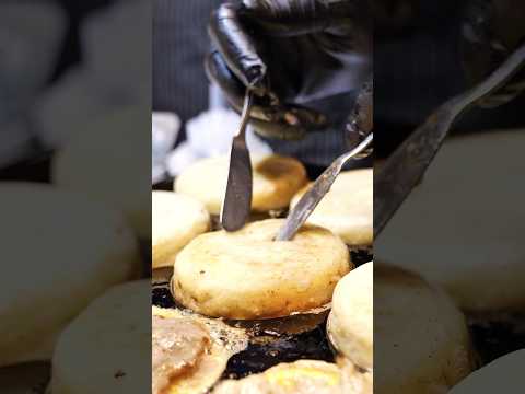 Chinese signature egg bread / chinese street food