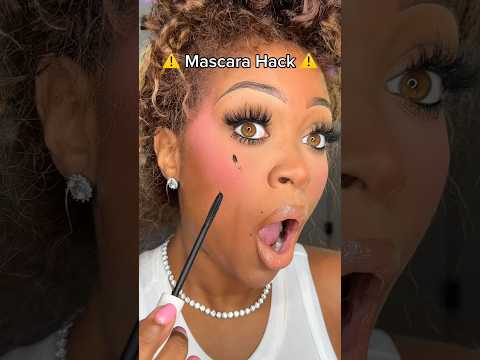 THE MASCARA HACK THEY WON’T TELL YOU ABOUT 😱 #viral #makeup #makeuptutorial #mascara