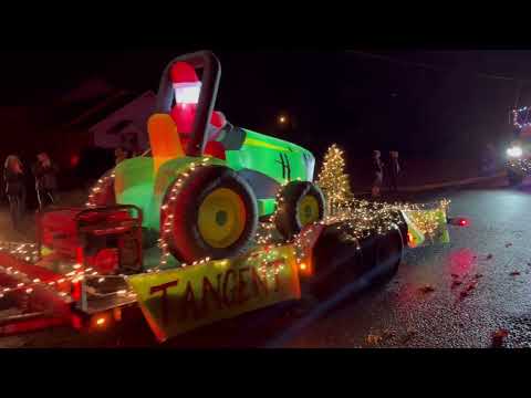 What Is The Most Awesome Part Of THIS Parade? #christmas #parade #oregon