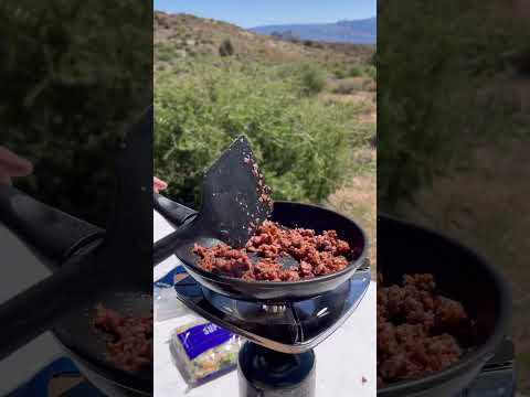 Cook lunch with me! #vanlifers #vanlifer #vanlifegoals #hungryroot