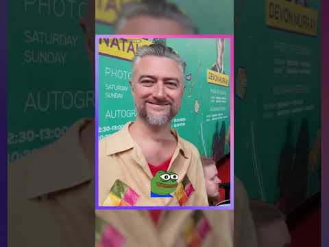 Sean Gunn chatting about Superman and Bautista! #ComicCon #shorts