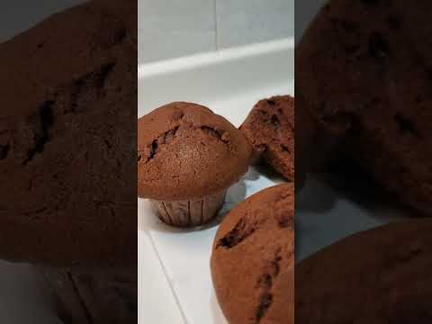 朱古力杯子蛋糕🍫Chocolate Muffin🧁#muffin #杯子蛋糕 #朱古力 😋 朱古力味濃厚😋 沒法抗拒