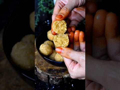 தேங்காய் லட்டு | Coconut Laddu @mayagarments  @mayaskitchenn #shorts