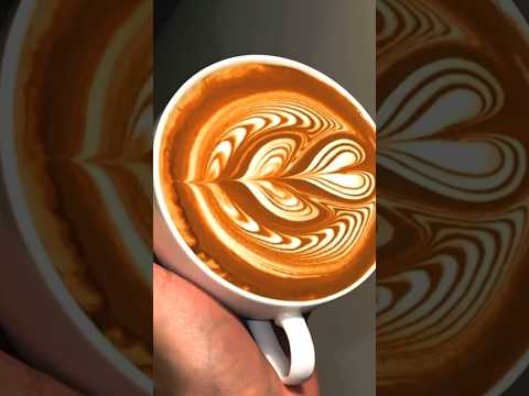 Mastering Latte Art | Stunning Designs in Seconds 😋 |food locker #shorts #shortsfeed #foodlocker