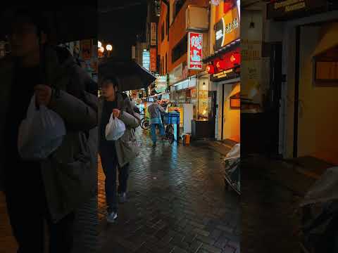 Rainy Nights in #dotonbori #osaka #japan #travel #travelvlog #japantravels