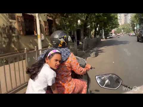 VIRTUAL JOURNEY BY MOTORCYCLE IN SOUTH MUMBAI WHILE SEARCHING FOR FILTER COFFEE