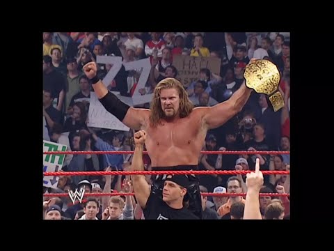 Shawn saves Kevin Nash - RAW 12 May 2003