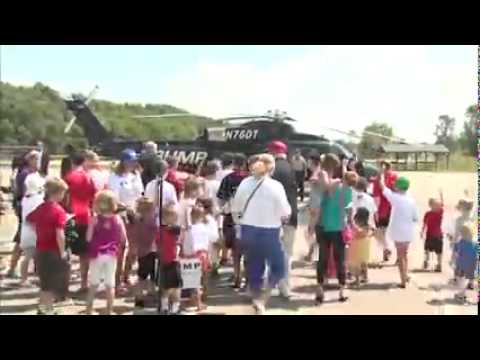 CNN News August 16 2015 Tump takes kids up in helicopter