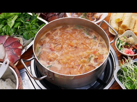 Guizhou Wedding Banquet | So cheap for a rich meal! Eating hotpot with 1000 people!【Sean's Kitchen】