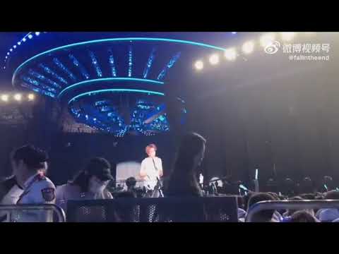 20230702 于文文去看了薛之谦演唱会 于文文离场 | Kelly Yu went to Joker Xue's concert | Cr: fallintheend 微博