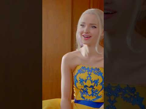 Descendants 2 - Conversation between Evie and Mal - Dove Cameron, Sofia Carson #descendants2 #disney