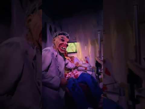 The Chilling Chambers Haunted House Maze at Knott’s Scary Farm | #knottsscaryfarm #hauntedhouse