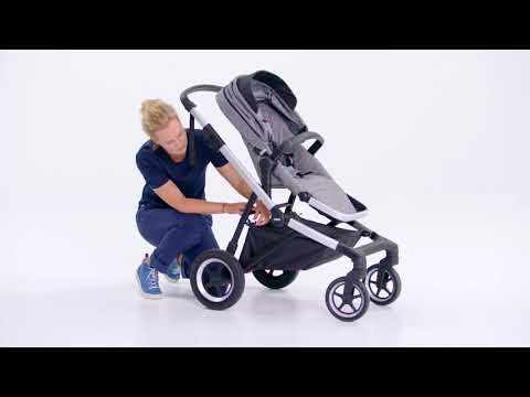 Thule Sleek Demo: Single-to-Double Convertible Stroller