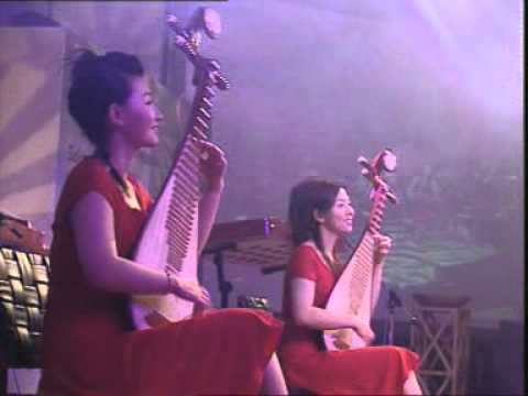 12 Girls Band - 女子十二乐坊 - Jasmine flower - 茉莉花 - 2004