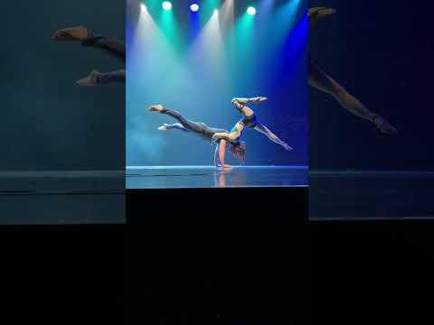 #shorts Royal Caribbean - Duo Quintessence - Aerialist & Acrobat Show