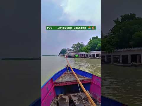 Boating in Sarayu River ⛵ | Boating 🚣 | Fun Activity | Sarju River 🌊 | Shorts Video 📷 | Mini Vlogs