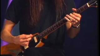 Paul Gilbert - Take Cover Demonstration in HQ (Mr Big)