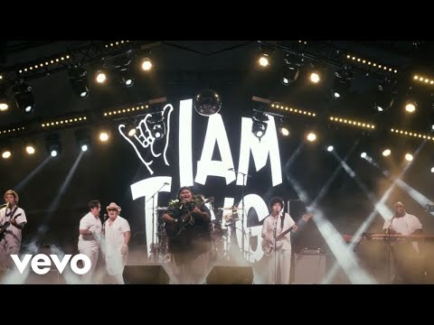 Iam Tongi - Road To Hana (Official Live Video)