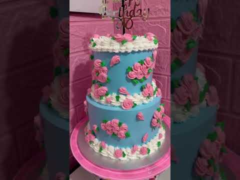 2 tier Cake #mielssweettreats #cake #myumcakes #cakedesign #cakedecorating #cakedecoratingideas