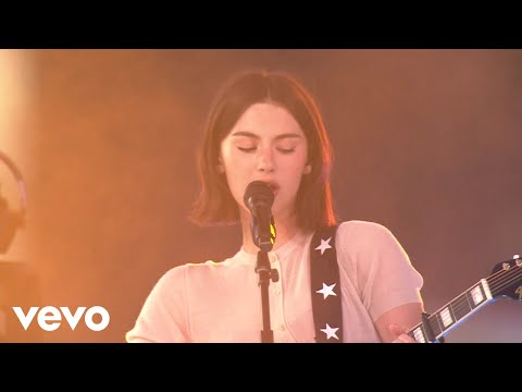 Gracie Abrams - Blowing Smoke (Live From The Today Show/2024)