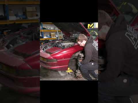 V12 BMW Engine Removal in 1 Minute #shorts