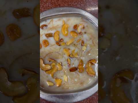 Semya 😍💕 #semya #kesari #sweet #homemade #youtubeshorts #tasty #viralvideo #viral #kaju #badam