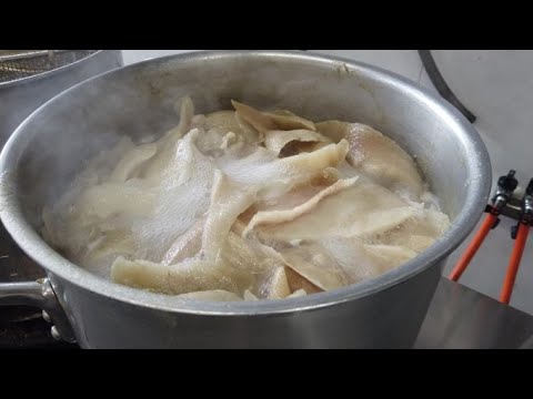 【鳥取県倉吉市】優しくて濃厚！鶏と魚のＷスープの旨味に感動〜😋つけ麺を食べるならここですね!！