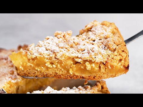 APPLE CRUMBLE PIE. Easy crunchy delicious dessert. Recipe by Always Yummy!