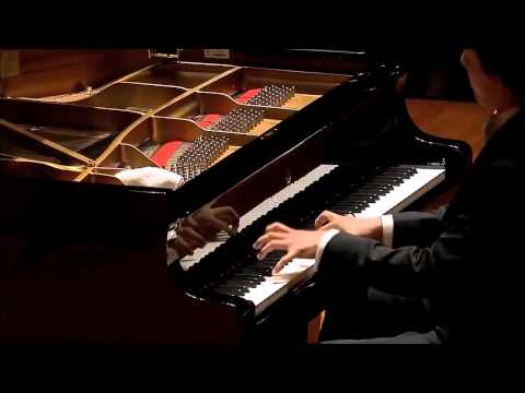 Chopin Nocturne Op.48 No.1 - Yundi Li