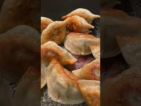 Make crunchy and soft dumplings from your store bought frozen packet. #dumplings#potstickers#cooking