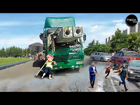 Dangerous Idiots Fastest Truck & Heavy Equipment Fails | Extreme Truck Idiots at Work #17