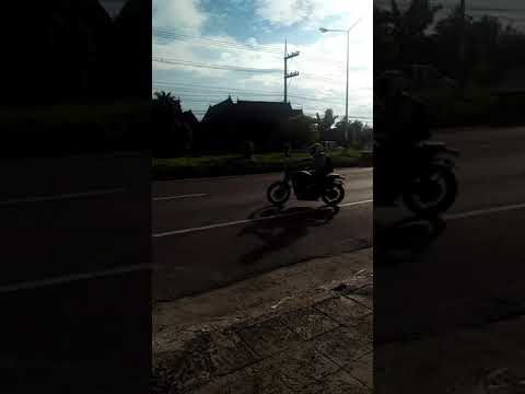 Triumph Street Scrambler exhaust sound