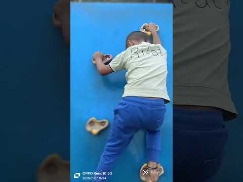 Climbing Wall 🧱🧱🥺🥺##ytshorts #climbing 😍😍