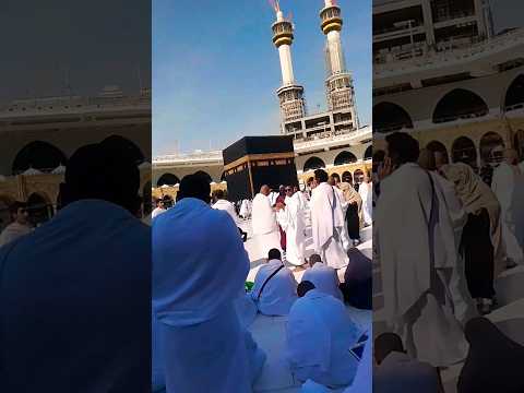 laya kaba mujhko Mera mukaddar ❤️🕋🇸🇦 #deen__vibes #makkahlive #youtubeshorts #makkahmadinah #volg