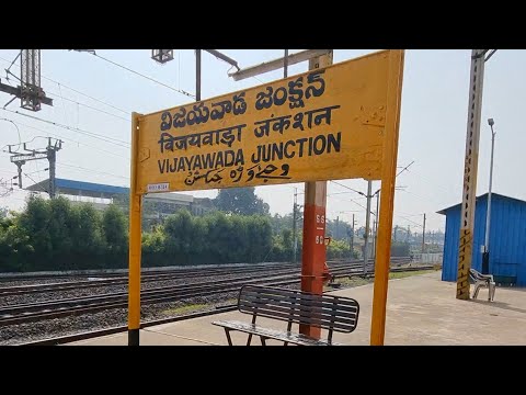 Vijayawada Junction railway station 11019/Konark Express Arriving, Indian Railways in 4k ultra HD