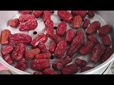 An 80-year-old Chinese medicine doctor told me that steaming red dates is simple and practical. I s