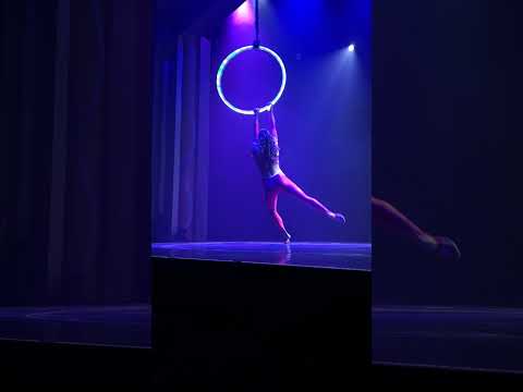 #shorts Royal Caribbean - Duo Quintessence - Aerialist & Acrobat Show